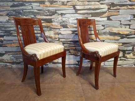 Biedermeierstuhl um 1820-25  - turnthetime.de