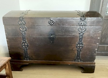 Norddeutsche Barocke Hochzeitstruhe antik - turnthetime.de