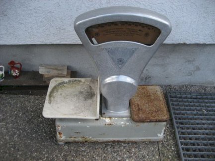 alte Waage Marktwaage, Krämerwaage, Balkenwaage, Ladenwaage, Vintage - turnthetime.de