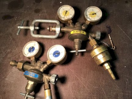 Sauerstoff und Gas Amaturen - turnthetime.de