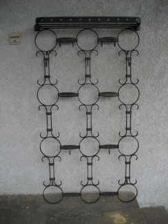 Flur Garderobe aus Metall mit 7 Kleiderhaken, Haken, Aufhänger, Hutablage, Unikat, Vintage - turnthetime.de