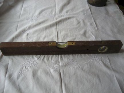 alte 50 cm Wasserwaage Holz Werkzeug Werkstatt Deko old vintage design Teakholz 2 Libellen - turnthetime.de