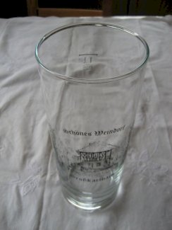 2x Weinglas 1 Liter mit Wappen schönes Weindorf Großkarlbach, 67229 das besondere Geschenk - turnthetime.de