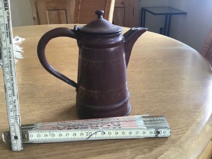 Kleine Alte Kaffee oder Teekanne - turnthetime.de